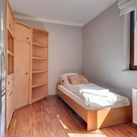 Apartament Monaco - Wyscigi *